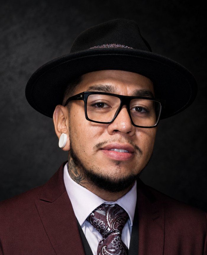 Tanchez, tattoo artist